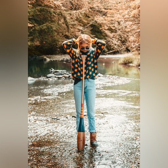 The Big Cozy Fall Leaf Sweater - Picture 5 of 8